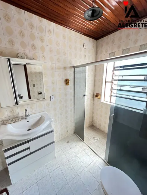 Apartamento com 3 quartos para alugar, 90m2 em Centro, Alegrete - RS - imagem 5 Foto 5 de Apartamento com 3 quartos para alugar, 90m2 em Centro, Alegrete - RS