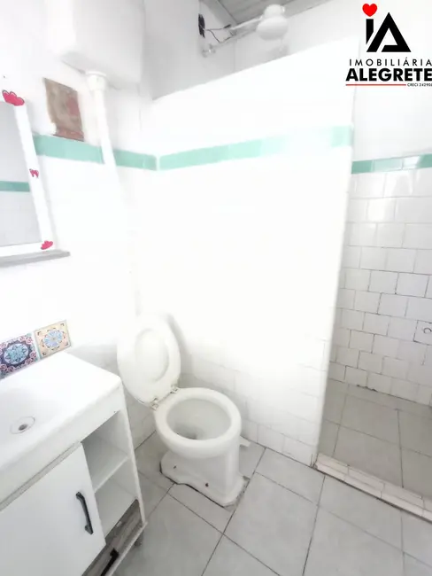 Foto 4 de Apartamento com 2 quartos para alugar, 55m2 em Centro, Alegrete - RS