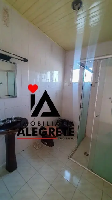 Foto 6 de Casa com 3 quartos para alugar, 49m2 em Vila Nova, Alegrete - RS