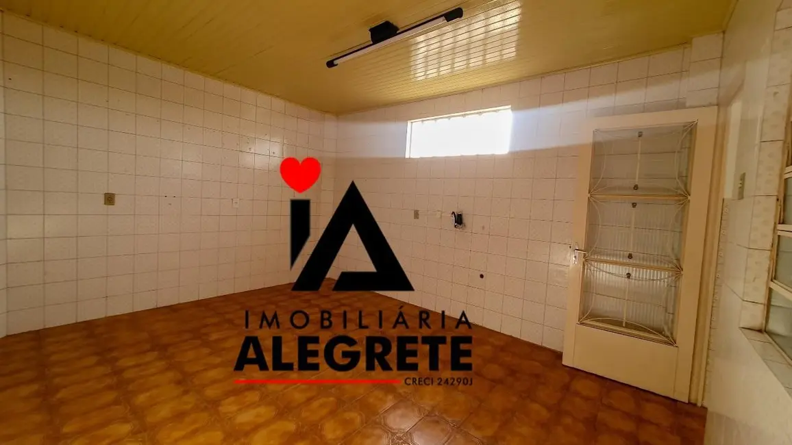 Foto 8 de Casa com 3 quartos para alugar, 49m2 em Vila Nova, Alegrete - RS