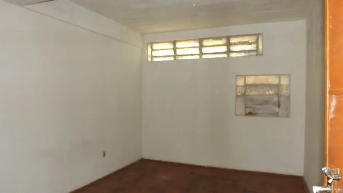 Foto 2 de Sobrado com 2 quartos à venda em Centenário, Alegrete - RS