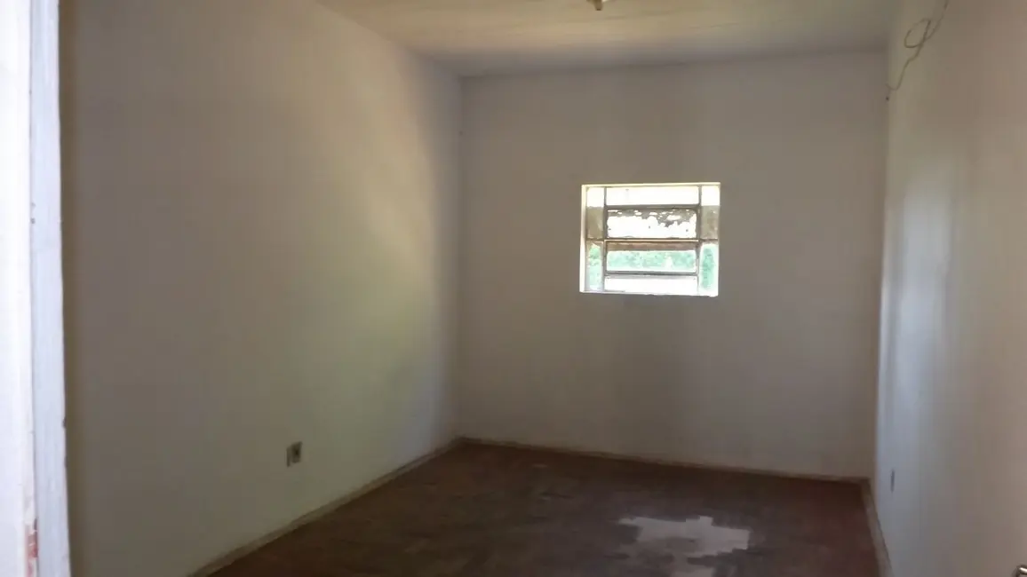 Foto 3 de Sobrado com 2 quartos à venda em Centenário, Alegrete - RS