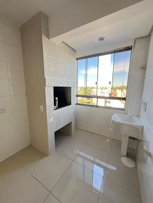 Foto 3 de Apartamento com 3 quartos à venda, 90m2 em Centro, Alegrete - RS