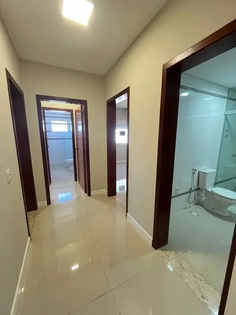 Foto 4 de Apartamento com 3 quartos à venda, 90m2 em Centro, Alegrete - RS