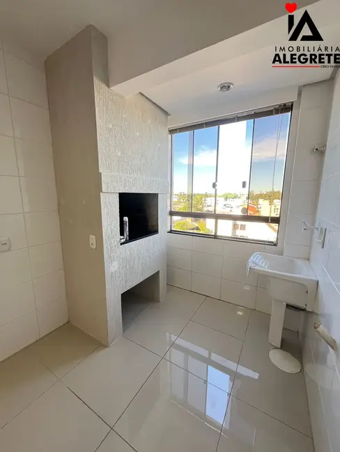 Apartamento com 3 quartos à venda, 90m2 em Centro, Alegrete - RS - imagem 3 Foto 3 de Apartamento com 3 quartos à venda, 90m2 em Centro, Alegrete - RS