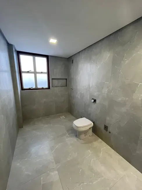 Foto 7 de Apartamento com 4 quartos para alugar, 186m2 em Centro, Alegrete - RS