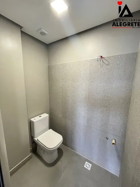 Apartamento com 4 quartos à venda, 186m2 em Centro, Alegrete - RS - imagem 8 Foto 8 de Apartamento com 4 quartos à venda, 186m2 em Centro, Alegrete - RS