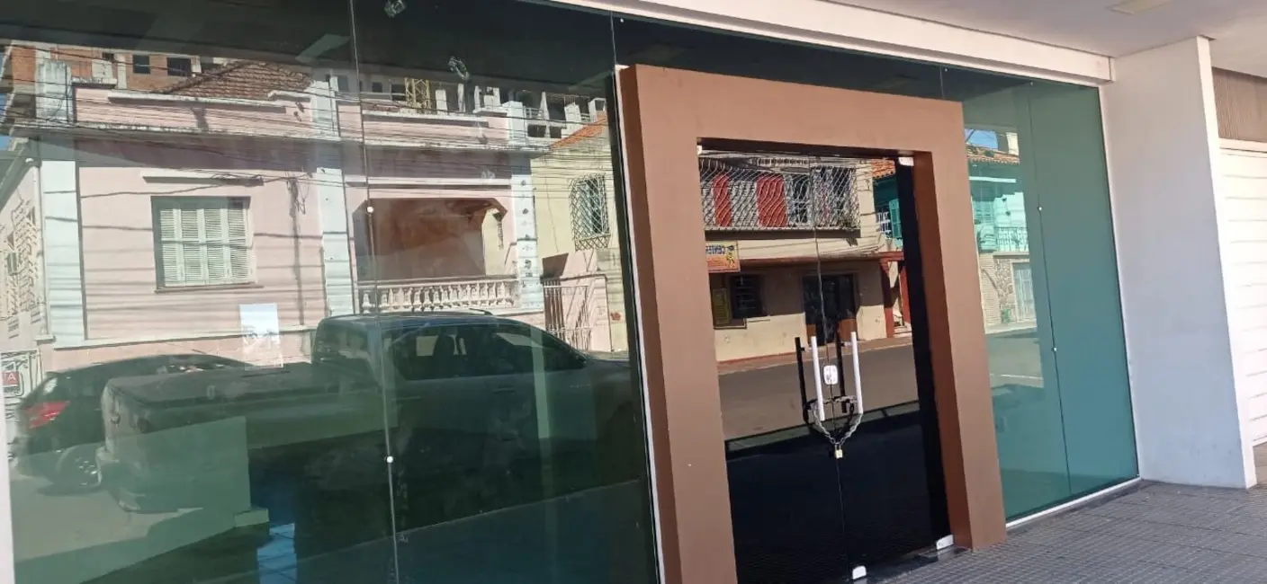 Foto 1 de Loja para alugar, 70m2 em Centro, Alegrete - RS