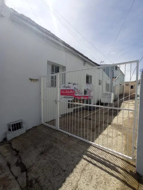 Foto 6 de Casa com 1 quarto para alugar, 45m2 em Centro, Alegrete - RS