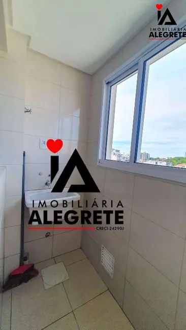 Apartamento com 3 quartos à venda, 151m2 em Centro, Alegrete - RS - imagem 5 Foto 5 de Apartamento com 3 quartos à venda, 151m2 em Centro, Alegrete - RS