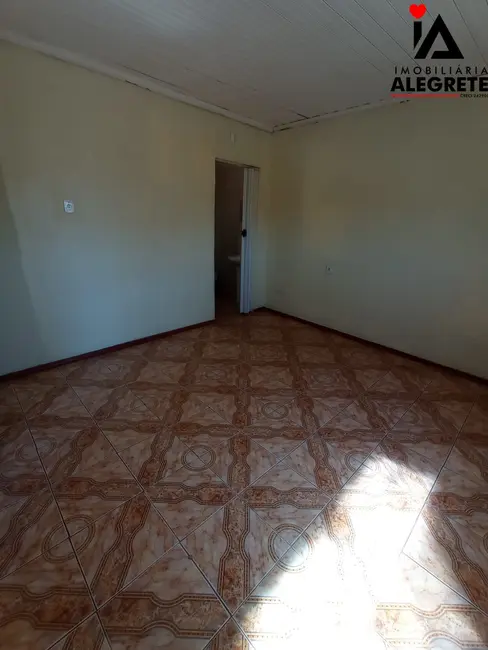 Foto 2 de Casa com 2 quartos à venda, 120m2 em Cidade Alta, Alegrete - RS