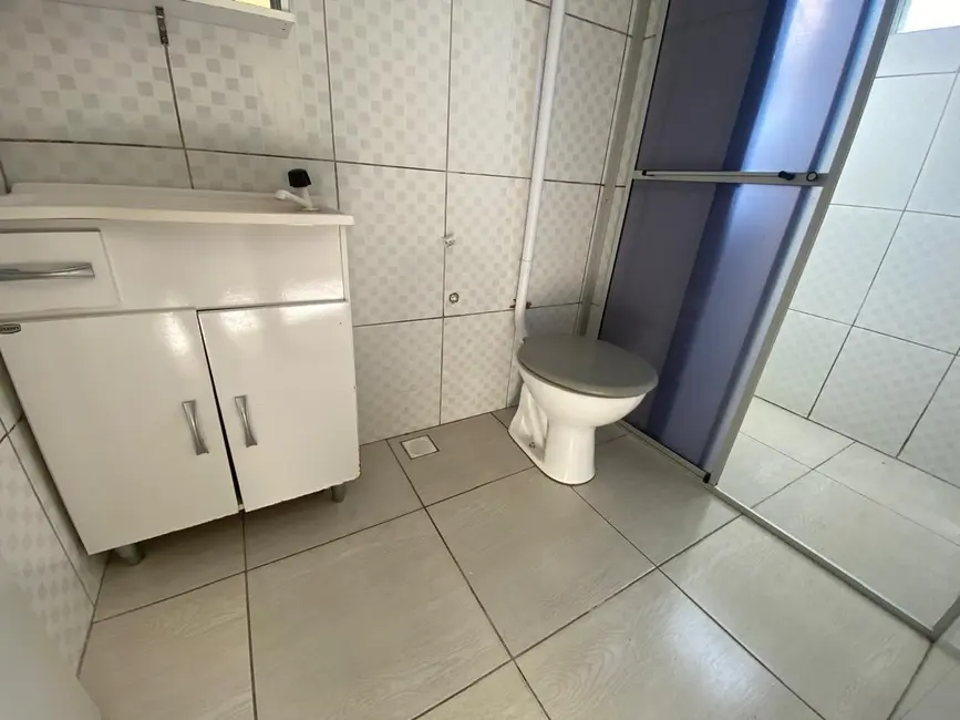 Foto 6 de Apartamento com 1 quarto para alugar, 90m2 em Centro, Alegrete - RS