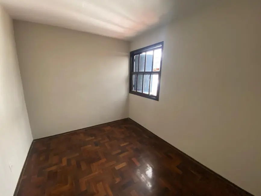Foto 5 de Apartamento com 2 quartos para alugar, 80m2 em Centro, Alegrete - RS