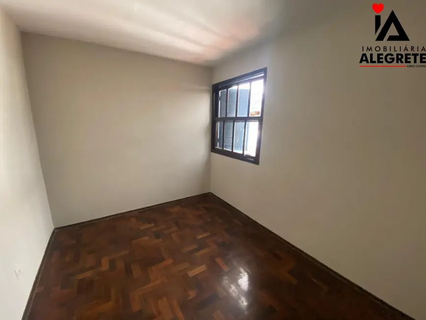 Apartamento com 2 quartos para alugar, 80m2 em Centro, Alegrete - RS - imagem 4 Foto 4 de Apartamento com 2 quartos para alugar, 80m2 em Centro, Alegrete - RS