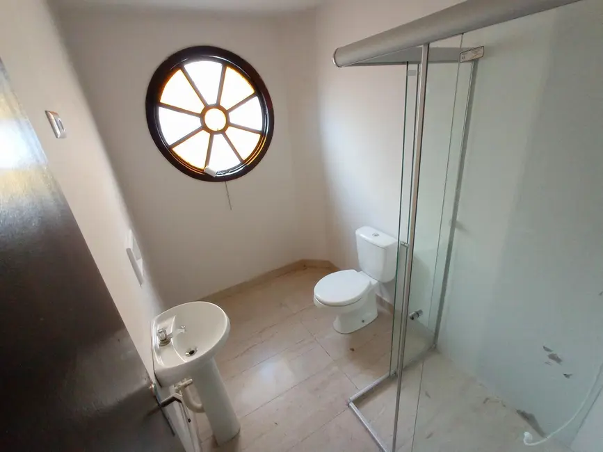 Foto 6 de Apartamento com 2 quartos para alugar, 80m2 em Centro, Alegrete - RS