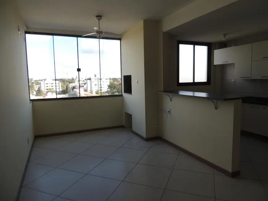 Foto 4 de Apartamento com 2 quartos para alugar, 60m2 em Centro, Alegrete - RS