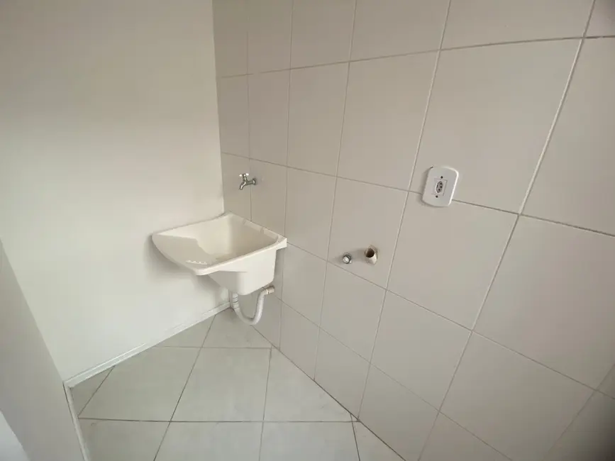 Foto 4 de Apartamento com 2 quartos para alugar em Cidade Alta, Alegrete - RS
