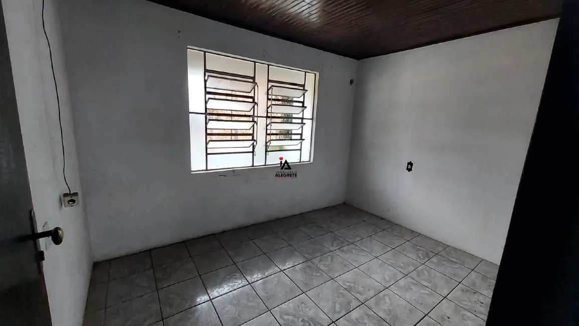 Casa com 2 quartos à venda, 130m2 em Vera Cruz, Alegrete - RS - imagem 4 Foto 4 de Casa com 2 quartos à venda, 130m2 em Vera Cruz, Alegrete - RS