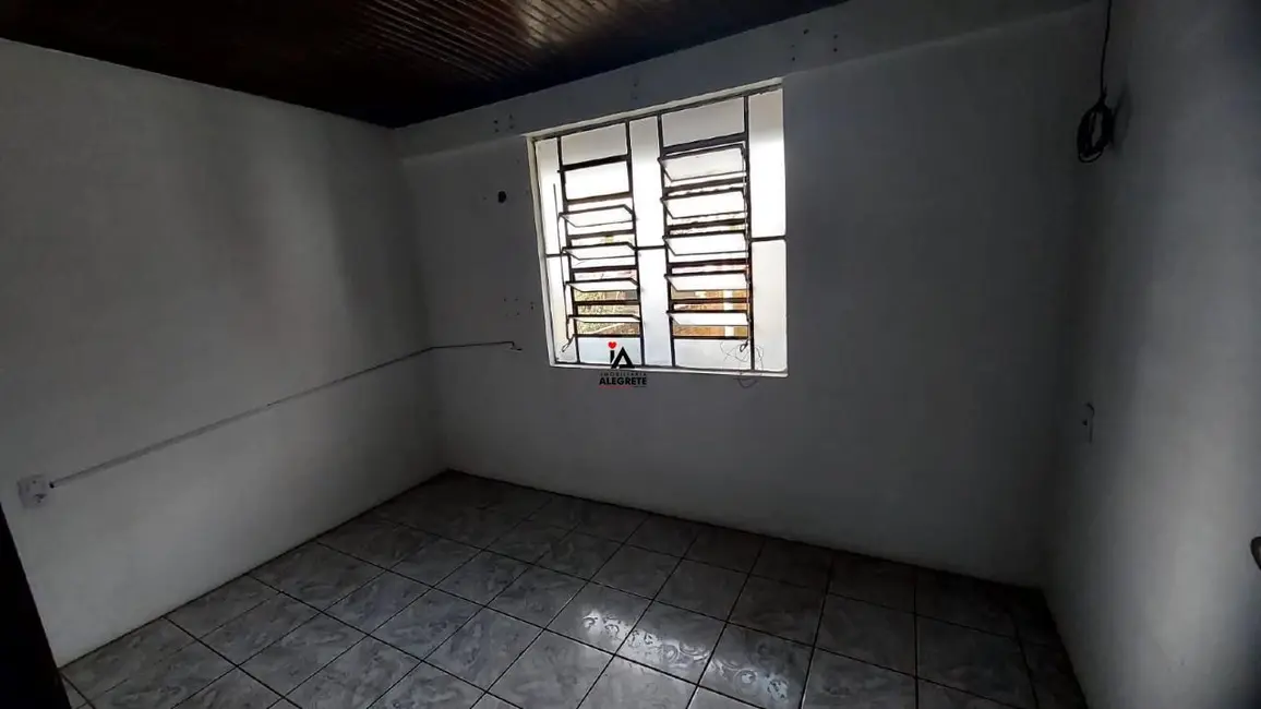 Casa com 2 quartos à venda, 130m2 em Vera Cruz, Alegrete - RS - imagem 3 Foto 3 de Casa com 2 quartos à venda, 130m2 em Vera Cruz, Alegrete - RS