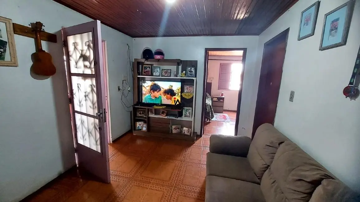 Casa com 2 quartos à venda, 130m2 em Vera Cruz, Alegrete - RS - imagem 2 Foto 2 de Casa com 2 quartos à venda, 130m2 em Vera Cruz, Alegrete - RS