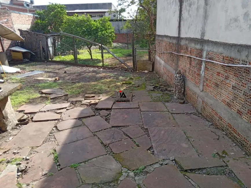 Foto 9 de Prédio Inteiro com 3 quartos à venda, 72m2 em Centro, Alegrete - RS