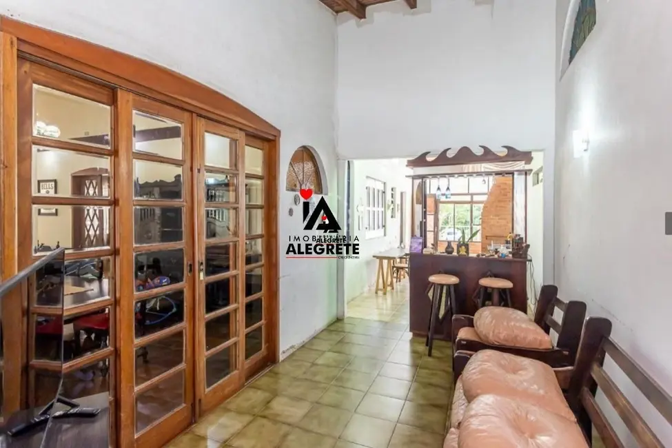 Foto 5 de Casa com 4 quartos à venda, 270m2 em Tristeza, Porto Alegre - RS