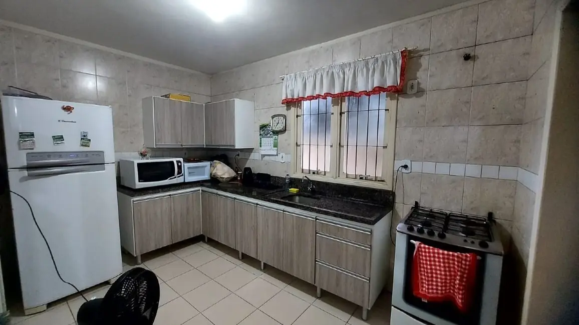 Foto 2 de Apartamento com 2 quartos à venda, 70m2 em Centro, Alegrete - RS
