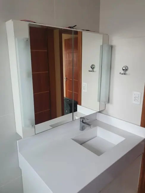 Apartamento com 3 quartos à venda, 80m2 em Centro, Alegrete - RS - imagem 5 Foto 5 de Apartamento com 3 quartos à venda, 80m2 em Centro, Alegrete - RS