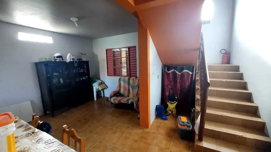 Sobrado com 4 quartos à venda, 226m2 em Balneário Caverá, Alegrete - RS - imagem 7 Foto 7 de Sobrado com 4 quartos à venda, 226m2 em Balneário Caverá, Alegrete - RS