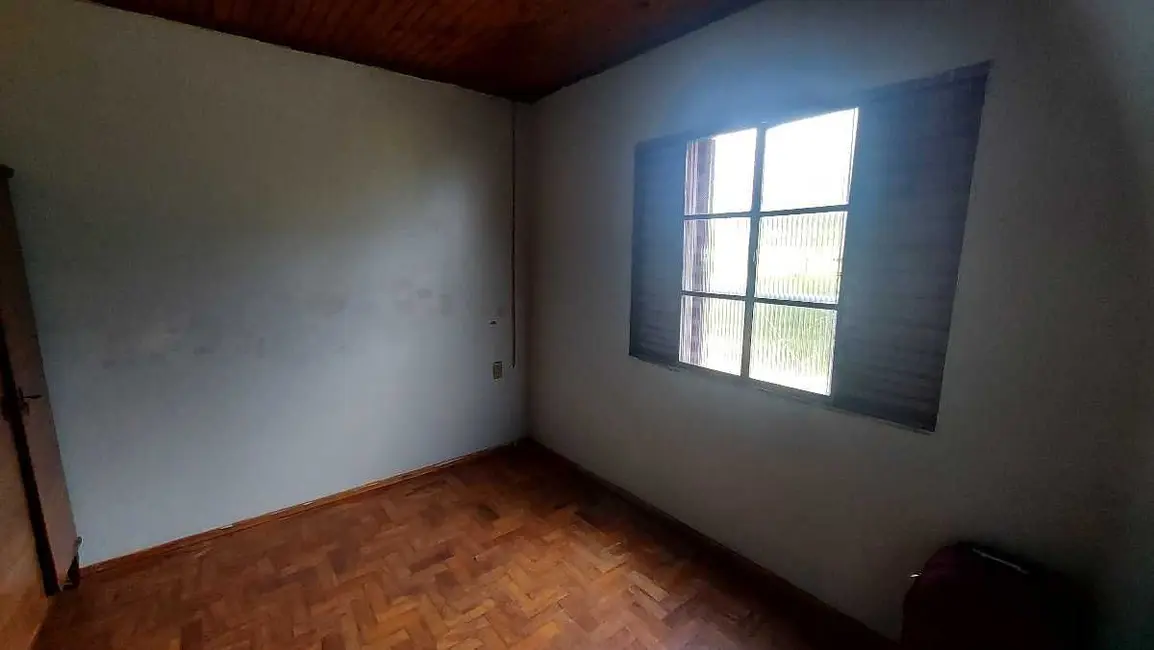 Sobrado com 4 quartos à venda, 226m2 em Balneário Caverá, Alegrete - RS - imagem 5 Foto 5 de Sobrado com 4 quartos à venda, 226m2 em Balneário Caverá, Alegrete - RS