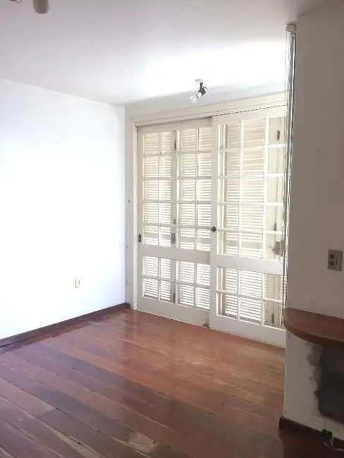 Foto 5 de Sobrado com 3 quartos à venda, 150m2 em Centro, Alegrete - RS