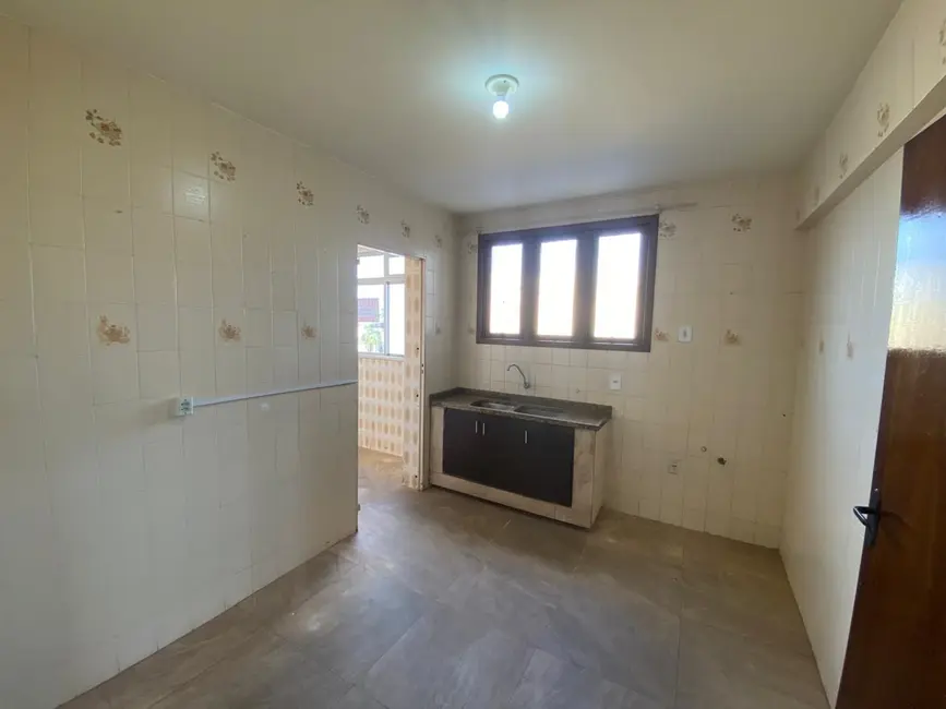 Apartamento com 3 quartos à venda, 124m2 em Centro, Alegrete - RS - imagem 4 Foto 4 de Apartamento com 3 quartos à venda, 124m2 em Centro, Alegrete - RS