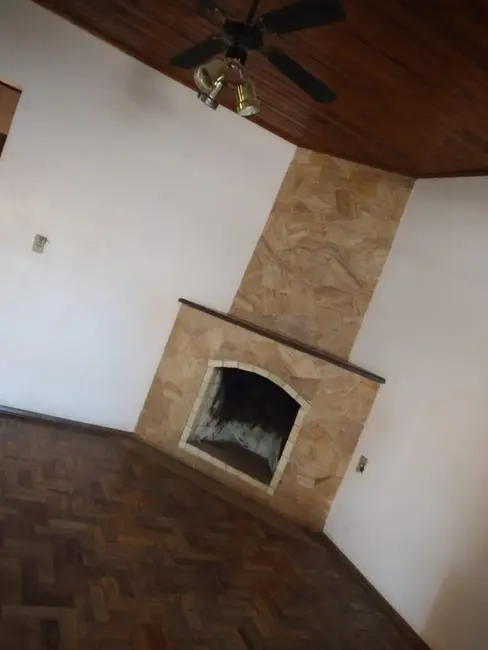 Foto 3 de Casa com 3 quartos à venda, 164m2 em Vila Nova, Alegrete - RS
