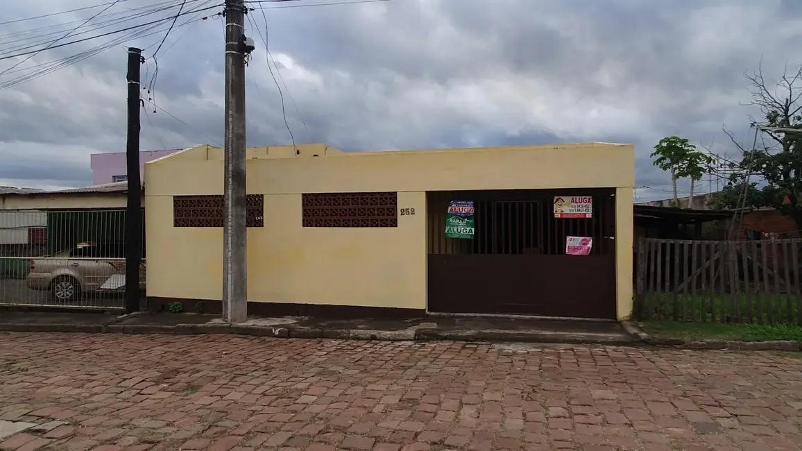 Casa com 3 quartos à venda, 80m2 em Promorar, Alegrete - RS - imagem 3 Foto 3 de Casa com 3 quartos à venda, 80m2 em Promorar, Alegrete - RS