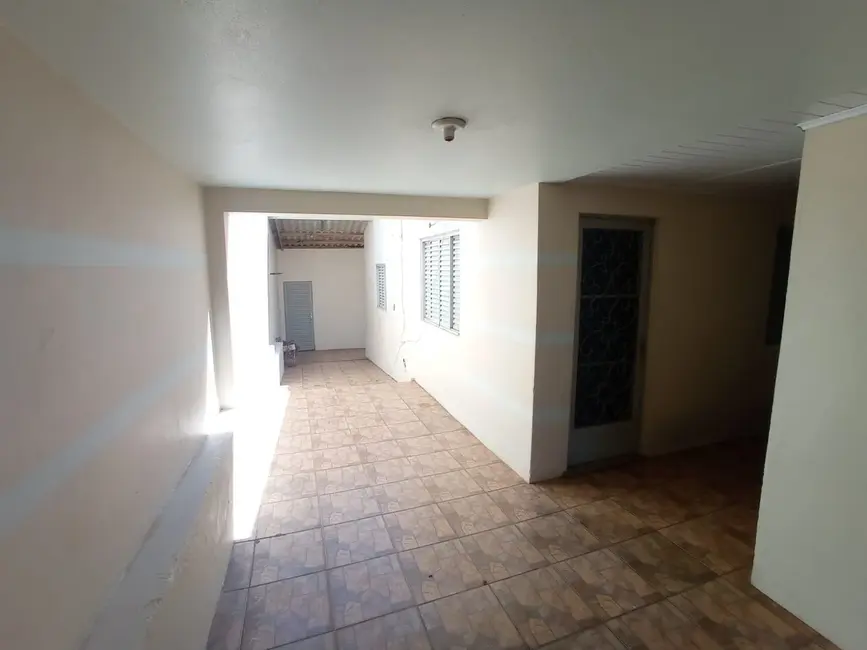 Casa com 3 quartos à venda, 110m2 em Boa Vista, Alegrete - RS - imagem 4 Foto 4 de Casa com 3 quartos à venda, 110m2 em Boa Vista, Alegrete - RS