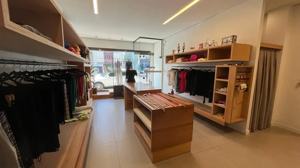 Foto 8 de Loja com 1 quarto para alugar, 150m2 em Centro, Alegrete - RS