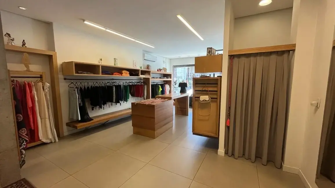 Foto 3 de Loja com 1 quarto para alugar, 150m2 em Centro, Alegrete - RS