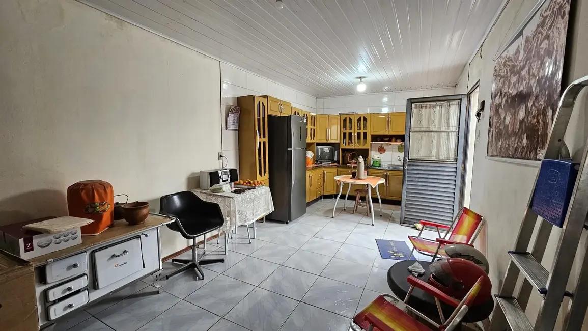 Foto 4 de Casa com 2 quartos à venda, 90m2 em Sepé Tiaraju, Alegrete - RS