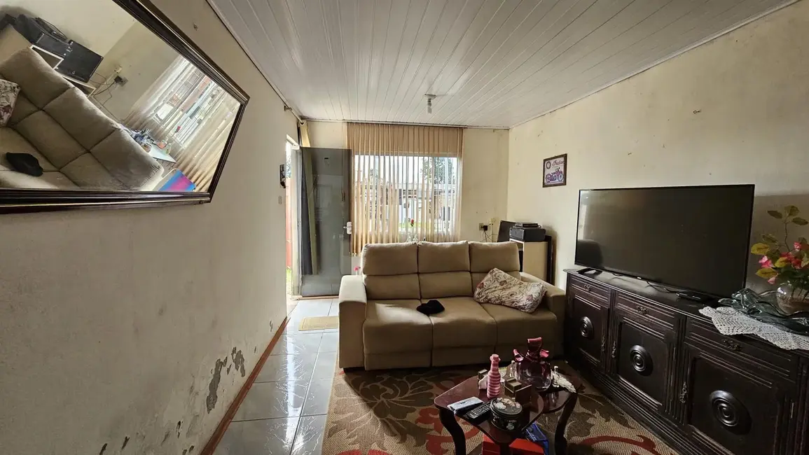 Foto 3 de Casa com 2 quartos à venda, 90m2 em Sepé Tiaraju, Alegrete - RS