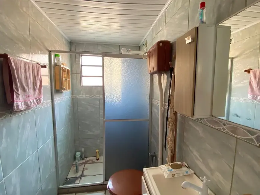 Foto 7 de Casa com 3 quartos à venda, 70m2 em Medianeira, Alegrete - RS