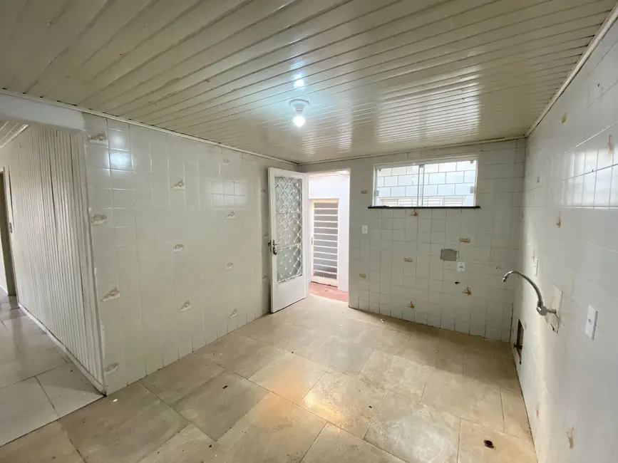 Foto 4 de Casa com 2 quartos à venda, 90m2 em Centro, Alegrete - RS