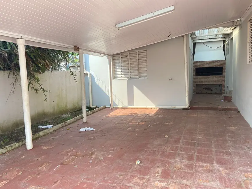 Foto 2 de Casa com 2 quartos à venda, 90m2 em Centro, Alegrete - RS