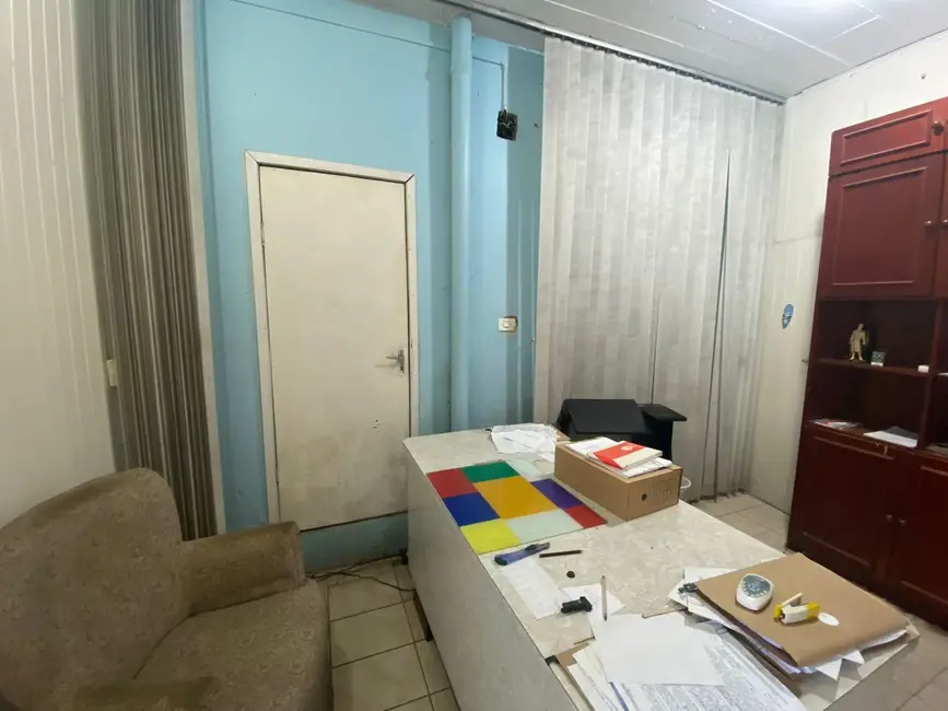 Sala Comercial com 2 quartos para alugar, 45m2 em Centro, Alegrete - RS - imagem 4 Foto 4 de Sala Comercial com 2 quartos para alugar, 45m2 em Centro, Alegrete - RS