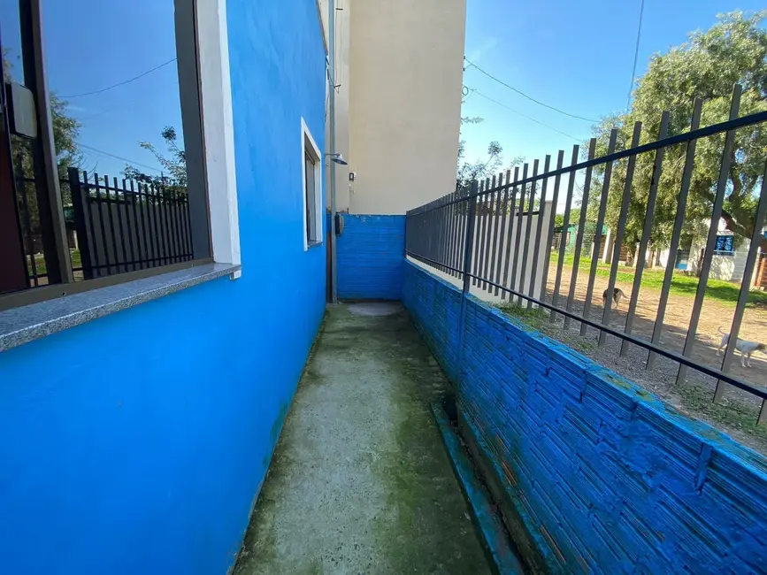 Foto 3 de Casa com 2 quartos à venda, 90m2 em Alegrete - RS