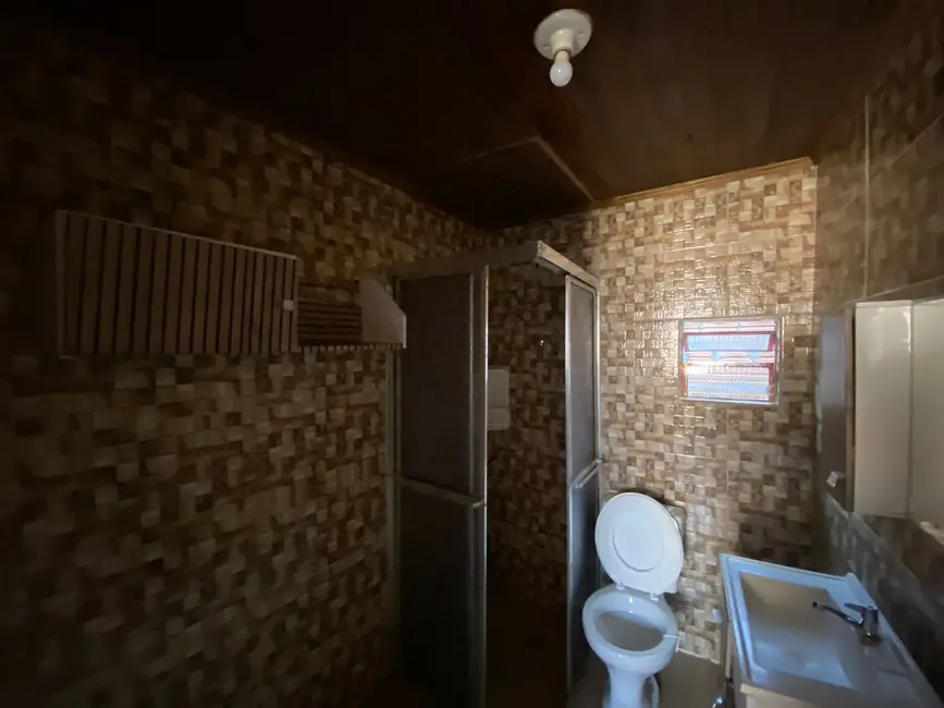 Foto 4 de Casa com 2 quartos à venda, 90m2 em Alegrete - RS