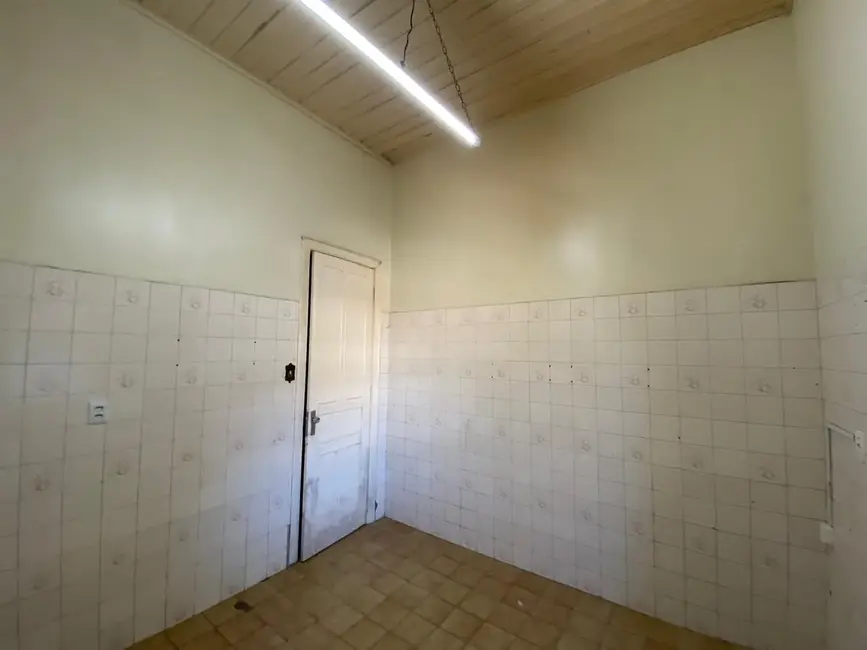 Foto 6 de Casa com 2 quartos à venda, 150m2 em Centro, Alegrete - RS