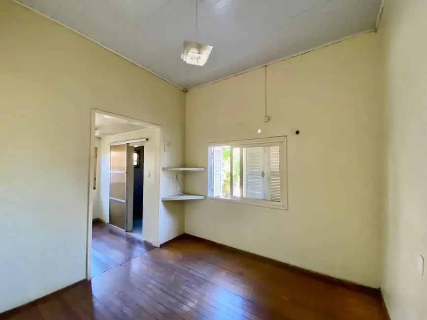 Foto 7 de Casa com 2 quartos à venda, 150m2 em Centro, Alegrete - RS
