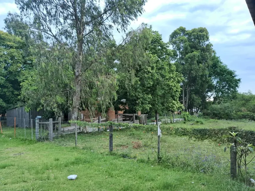 Casa com 2 quartos à venda, 100m2 em Favila, Alegrete - RS - imagem 4 Foto 4 de Casa com 2 quartos à venda, 100m2 em Favila, Alegrete - RS