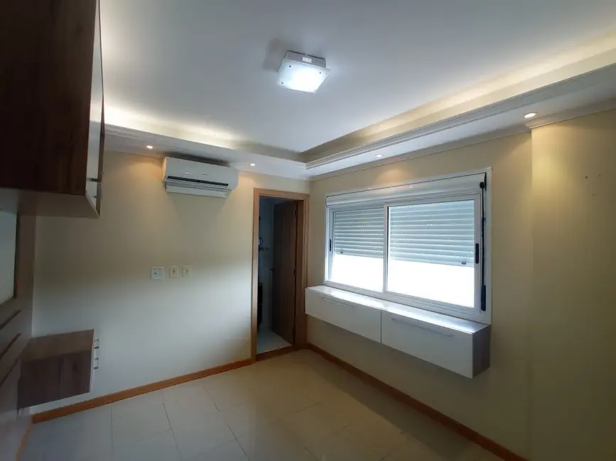 Foto 2 de Apartamento com 2 quartos à venda, 90m2 em Cidade Alta, Alegrete - RS