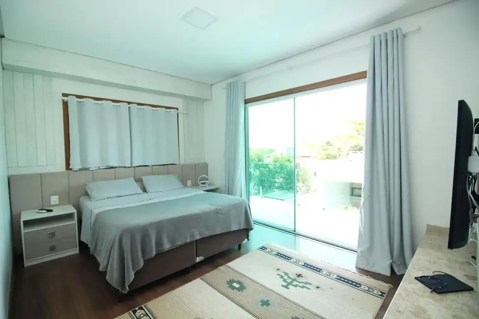 Foto 3 de Casa com 4 quartos à venda, 300m2 em Cidade Alta, Alegrete - RS